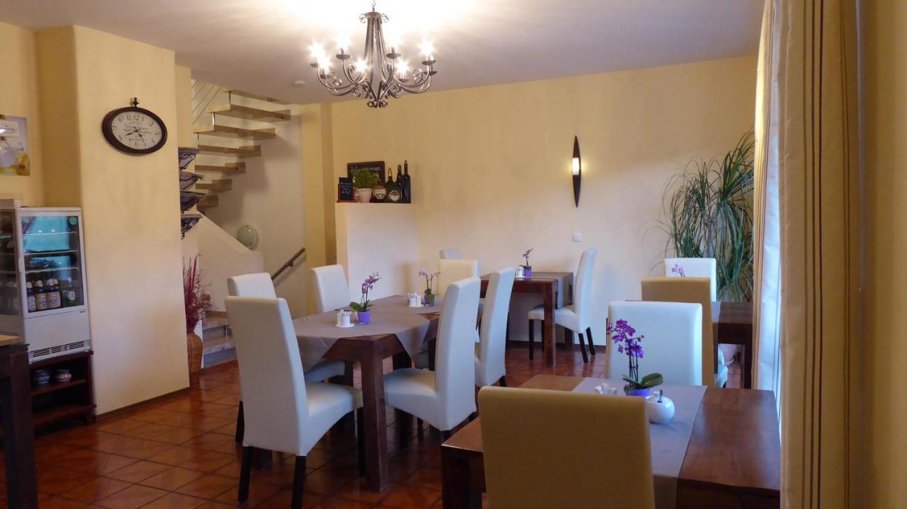 Pension Am Weinberg Bed & Breakfast Mainstockheim Esterno foto